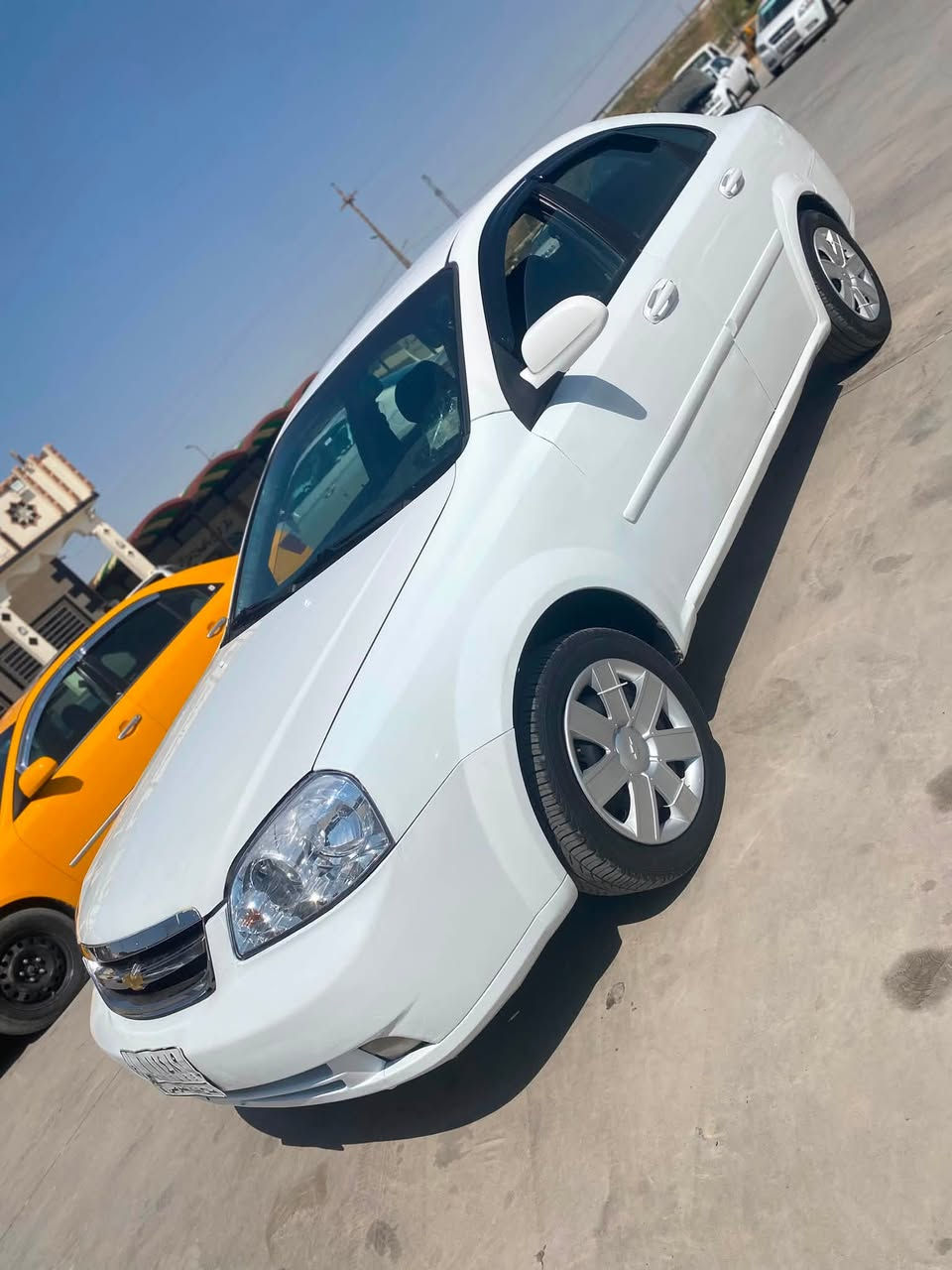 أوبتره 2009 اللون ابيض بيها 5 قطع ابيعك حزام بلا دواخل كير عادي  رقم صلاح الدين الماني سعرها 60 نقد وترهم مراوس حسب القناعة شراي اتصل وتدلل 
اسياا***********
زين***********
مكان سياره كياره معرض الشهيد ابو زوبع الخفاجي

