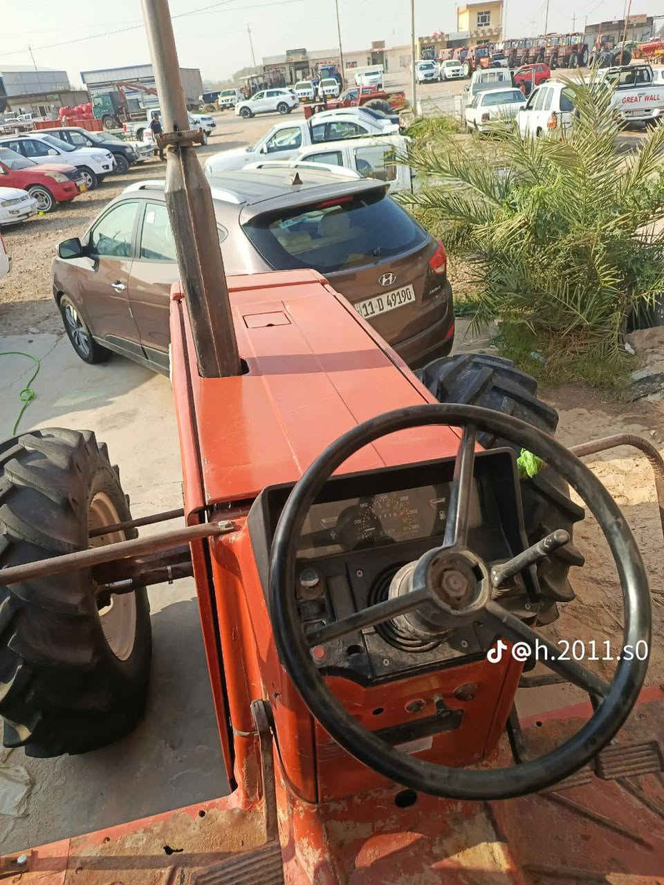 سلام عليكم للبيع فيات حجم 110
دخول جديد بدون منفيس 
كير محرك اكسن ما مفتوح 
تخم إطار جديد 
للاسفتسار *********** واسط الزبيديه
