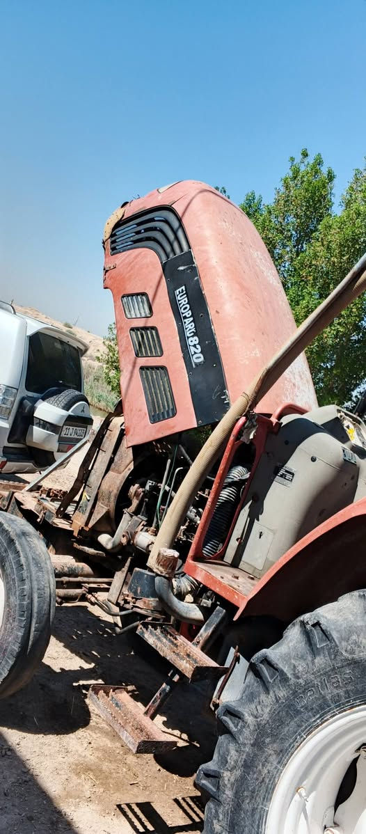 البيع مكينه فتون حجم 90 سوبر مكينه مكفوله كير اكسن محرك كله علا وضع شركه ما عايزه شي رقم وسنويه رقم واسط مداور ثاني يوم موديل 2006 تايرات جديد مكينه بلاديه مكاني الديوانيه شاميه رقم الهاتف***********

