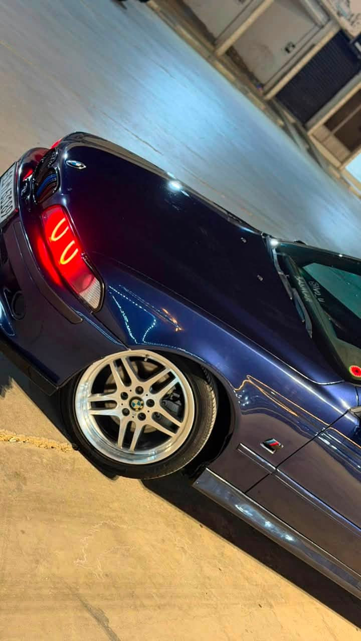 السلام عليكم
BMW 544 داينمو هواا اصل بليته 
موديل 1996 محدث 2003 كامل من دفيوزر ويل دعاميات دوس جانبيه السياره عليه ادامه كامله منظومه مي ومنظومه بانزين كشنات كهرباء تبريد شغال  تدفئه كشنات تراكشن رقم بغداد بأسمي السياره ما بيه اي نقص مازدات جدد منظومه زنون كامله بك لايت led هزه وسنويه حدد تخم تاير جديد  مكاني بابل شارع الكورنيش السعر 103 
***********
