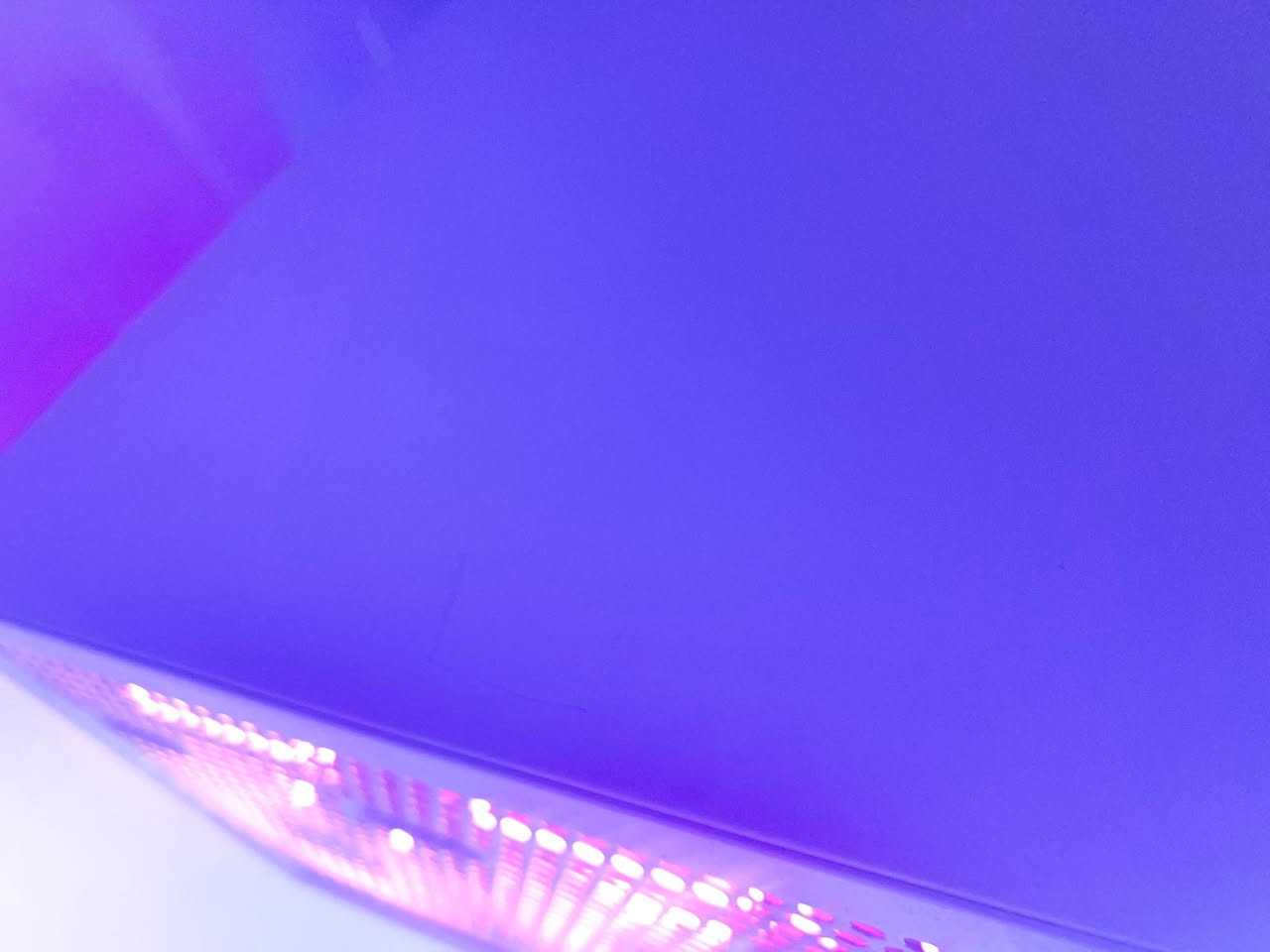 ⸻
كمبيوتر Gaming قوي + شكل احترافي RGB للبيع 

 المواصفات:

المعالج: Intel Core i5 الجيل 11 (i5-11400F)
كرت الشاشة: RTX 3060 12GB 
الرام: 16GB
التخزين: SSD 512GB  سريع جداً
المذربورد: ASRock H510M-HDV/M.2 SE
نظام: Windows 11 Pro

 الأداء:
يشغل GTA V / Warzone / PUBG / Fortnite
ملاحظه اكو شخط خفيف لي ورا من اخذتها هيج
اي شيء ثاني مابيها 

850 و بيها مجال للشراي حك الجيه

واتساب *********** للتواصل
مكاني بغداد الدوره
