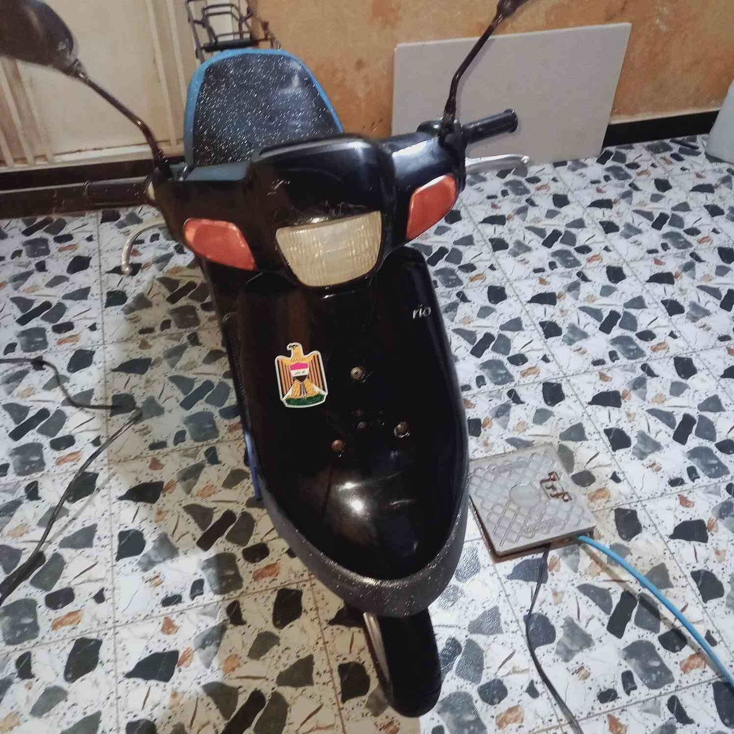 رقم ***********
سلام عليكم دراجه بطه نضيفه ما مفتوحه موديل 2003  جاهزه اشاير سلف هورن سعر 300 بيه مجال مكان حر حي زهراء
