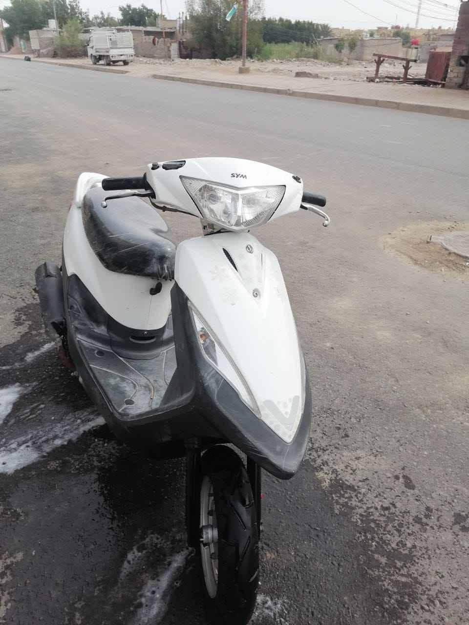 دراجه سيام sym للبيع 800 وبيها مجال 
نظيفه أخو الجديد  المكان ميسان العمارة منطقة الجمعيات 
الشراي يتصل على الرقم التالي*********** Singapore
