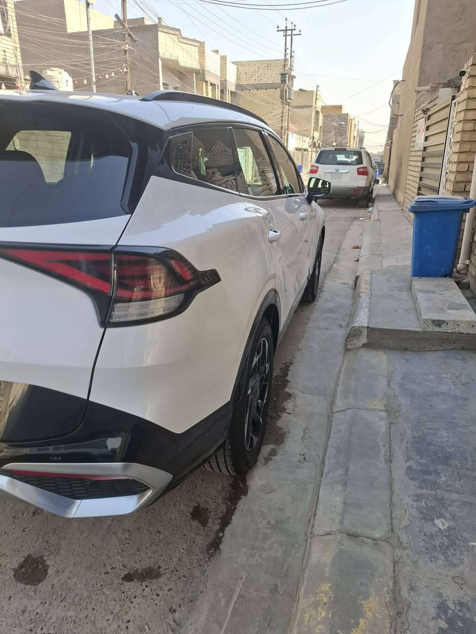 سلام عليكم سبورتج امريكي ٢٠٢٥ برستيج فول اعلى فئة رقم بغداد ماشية ١٠ الاف حادثهه بنيد  ومصلح نفسة السيارة ليبل واحد صور الحادث مرفقة بلمنشور السعر ٢٣٥ وبيهه مجال للاتصال ***********
