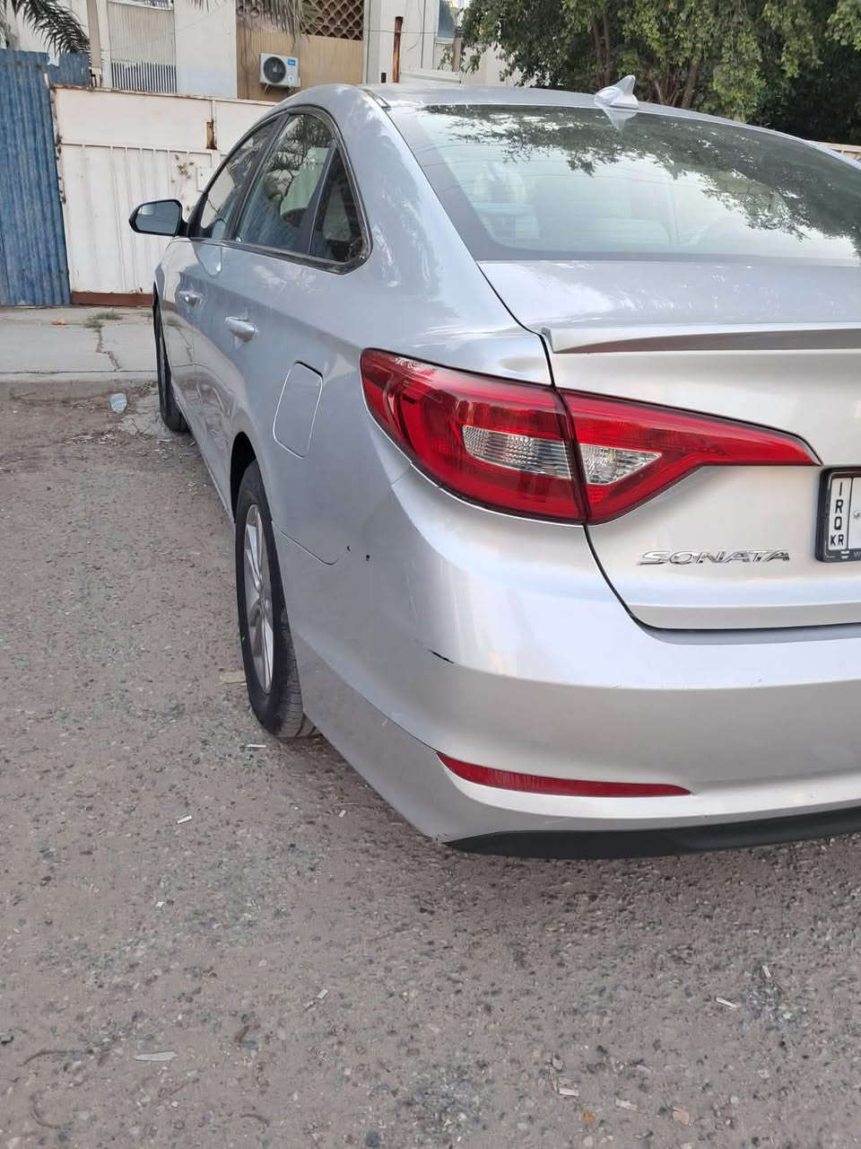 سلام عليكم سوناتا موديل ٢٠١٥ وارد امريكي حادثهة جاملغ امامي معدل ع بارد بدون دواخل مع بنيد مبدل قطعه نفس الون اصلي مواصفات السيارة تحكم ستيرن ٣ انظمه قيادة رقمه اربيل بأسمي تريد تحويل تريد وكالة حاضر اني سيارة جاهزة مجهزة مال بيت كير محرك كله مكفول للاستفسار اكثر الاتصال ع هذا الرقم *********** السعر ١٢٠ بيهه مجال بسيط سونار مرفق ويه لصور غير متواجد ع الفيس.
