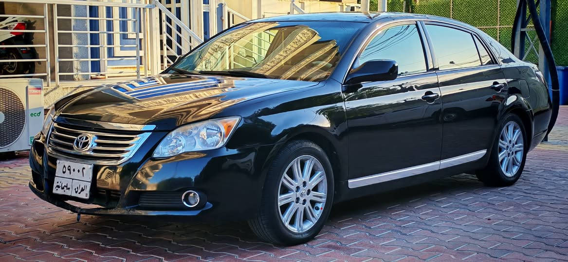 *الأفالون 2007 لمتد Limited*
*مواصفات تويوتا أفالون 2007 LIMITED*
*المكينة*: 3.5 لتر V6 - 268 حصان - دفع أمامي  
*الكير*: اوتوماتيك 5 نمر  
*الداخل*: جلد طبيعي + تدفئة بالكشنات الأمامية + ميموري لكرسي السايق  
*السقف*: فتحة سقف كهرباء بانوراما  
*الشاشة*: شاشة أصلية + 6 سيديات + سستم JBL صوت 12 سماعة  
*التبريد*: دبل تبريد ديجيتال + تبريد للمقاعد الخلفية  
*الأمان*: 8 ايرباك + ABS + مانع انزلاق TRC + كاميرا رجوع  
*إضافات*: بصمة تشغيل + بصمة أبواب + كشنات كهرباء  + زنون أصلي

*الرقم*: سليمانية  
*الممشى*: فوك 200 الف كم  
*المواصفات*: فول 1/1 
*الصبغ*: بنيد + جرد بالقمارة فقط، الباقي مكفول  وبارد  
*الحالة*: مكينة كير تبريد شرط، تخم تاير جديد  
*السعر*: 120 ورقة وبيها مجال للشراي  
*المكان*: [الفلوجة]  
*للاستفسار*: ***********
---
