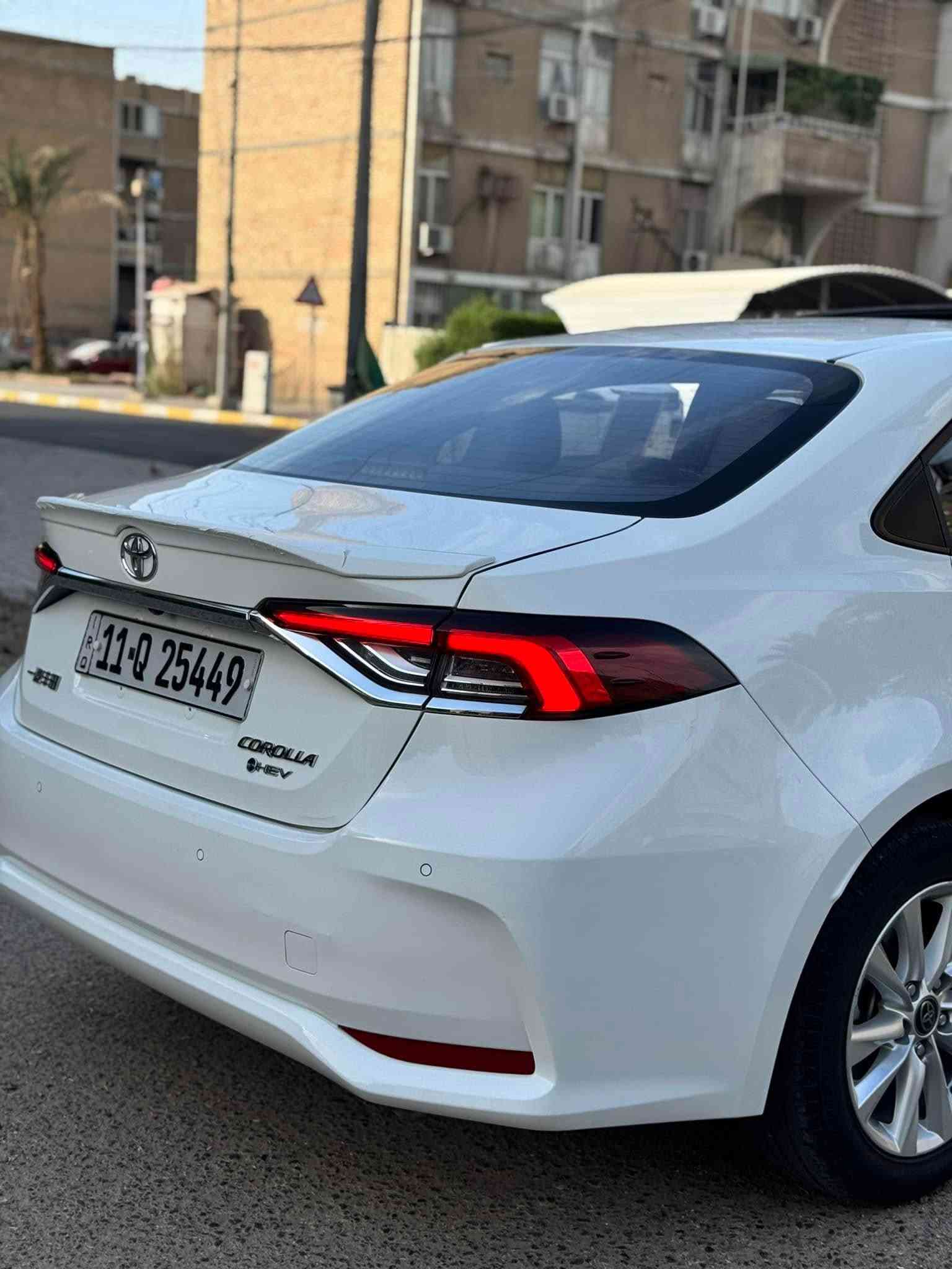 السلام عليكم كورلا شكل خليجي هايبرد السياره باب الأول فول موصفات حساس امامي خلفي اصلي كشنين كهرباء علامه سوده مديل 2024 ماشيه 27 ألف سياره بيه صبغ جاملغ ايمن وباب الصدر ونص باب الخلفي ليس ضربه صبغ فقط اثر حرق ومبيه دواخل ابد شي بسيط حرك الصبغ ونبخن فقط وتصويره موجود الاستفسار ‭***********‬
