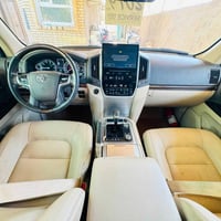 لاندكروز كراند تورنك • V8 • ٢٠١٩