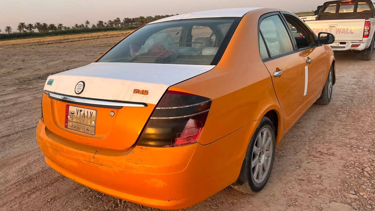 جيلي موبل موديل ١٣
محوره مكينه كورلا نحله ١٨٠٠ 
جاهزه 
مكان بعقوبه 
***********
