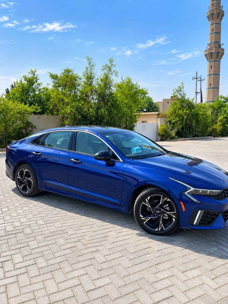 🔥للبيع 🔥
KIA  K5 2025 

فول مواصفات عدة البانوراما 

ماشيه 9 الاف ميل 

محرك GTI 2500 تنفس طبيعي 

كشنات جلد اسود وابيض

رادار امامي و خلفي 

تشغيل بصمه + تشغيل عن بعد. دخول ذكي 

كشنات تدفئه و تبريد 

كشنات كهرباء 

تدفئه بلستيرن 

تحديد مسار 

شحن وايرلس 

تحديد مسار نقطه عمياء 

تحكمات استيرن

ثلاث انضمه قياده 

وبيها بعد هواي مواصفات 

حادثها باب وجاملغ عكس السايق خلفي

مكان السياره بغداد حي الجهاد 

السعر 190 

***********

نص مكتوب في الصور:
- BIDCARS