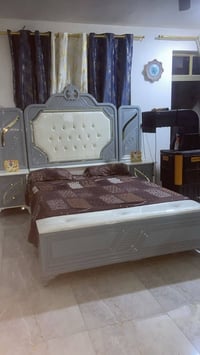 غرفة • مستعملة