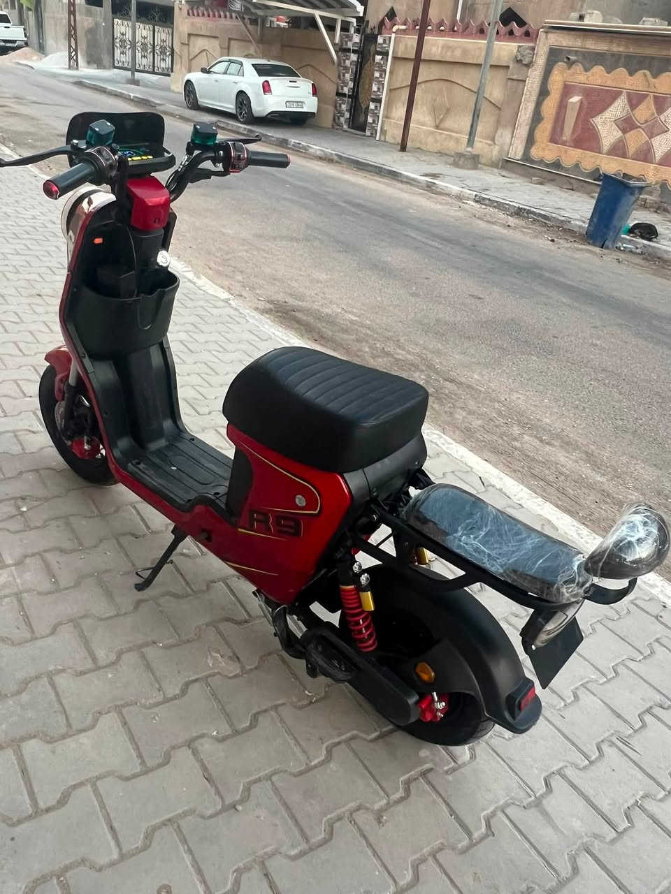 دراجه شحن R9   بطاريات  كبار 33 
 موديل 2026  السعر 400   البصره مشراك القديم 📞🎈 ***********
