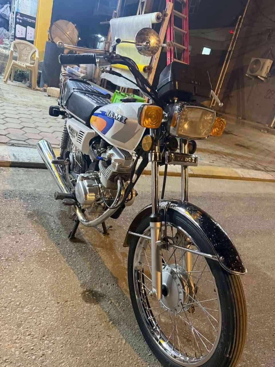 سلام عليكم اربعه كير موديل 22 نامه اصلي نضافه نفس البصوره النتصال عله هاذه الرقم ***********
