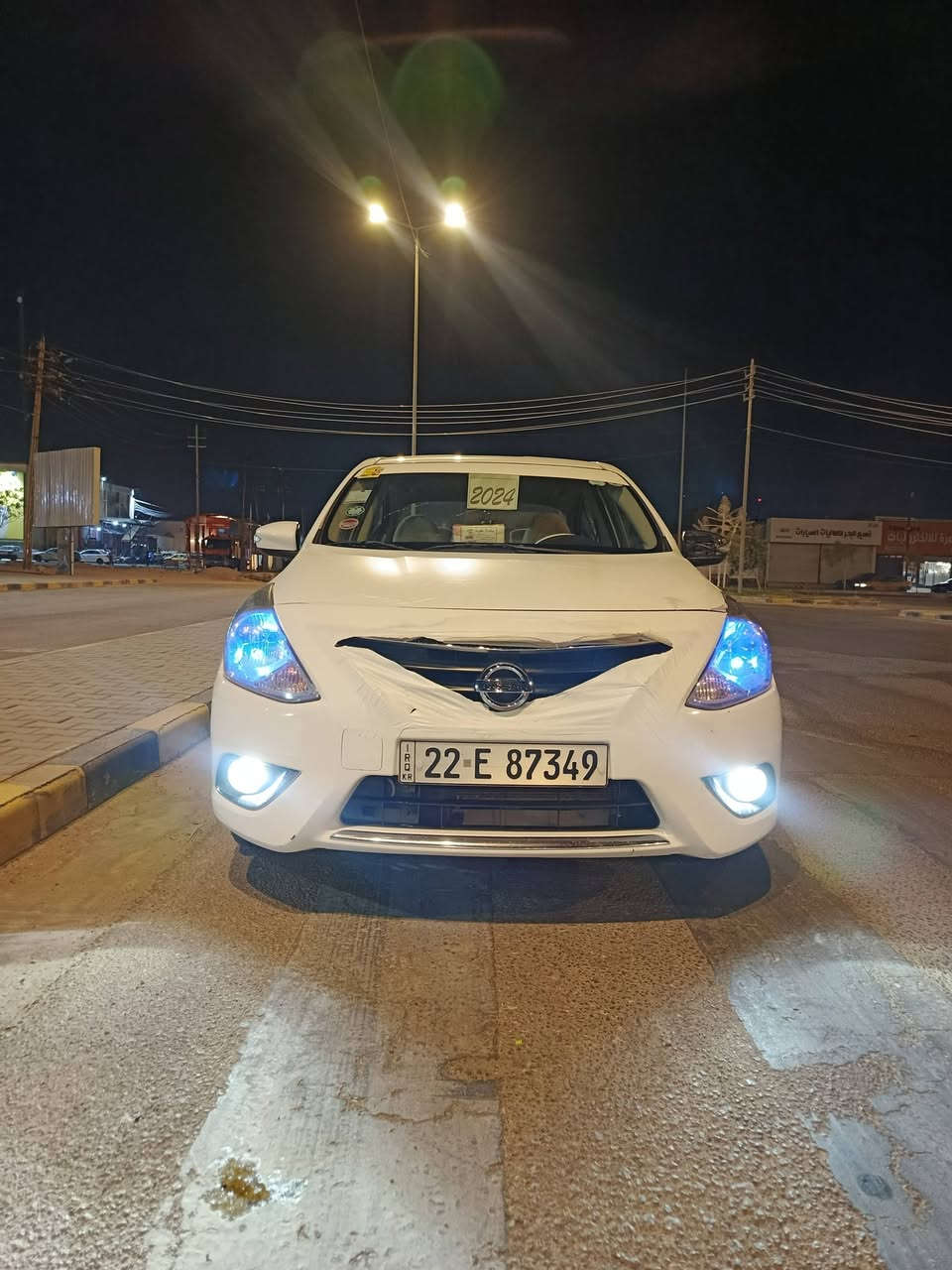 سلام عليكم 
نيسان صني 
موديل 24
السيارة كفاله 
من الصبغ 
ول تبديل 
فقط بيها 
بارد قليل 
كير مكينه 
تبريد قطعتين 
حداديه كله 
مكفول رقم اربيل 
وكله تحويل جاهز 
السعر 108 بيه مجال 
السيارة بل نجف 
***********
