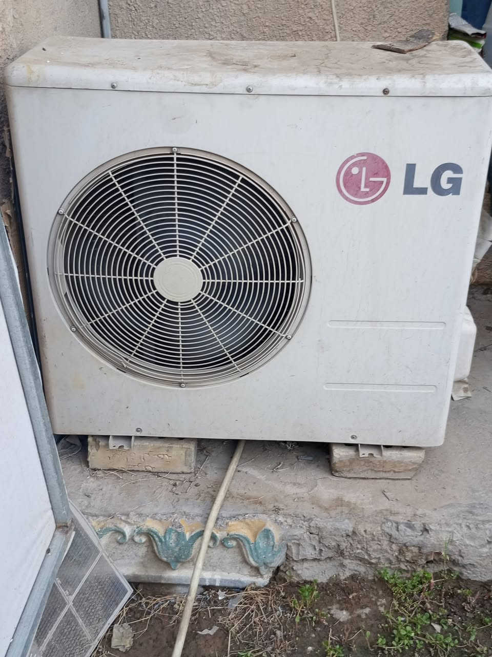 للبيع سبلت عامودي طنين لجي مشدود عل فحص مكاني بغداد فلكت حي نصر سعره 650 وبي مجال رقم الهاتف ***********
