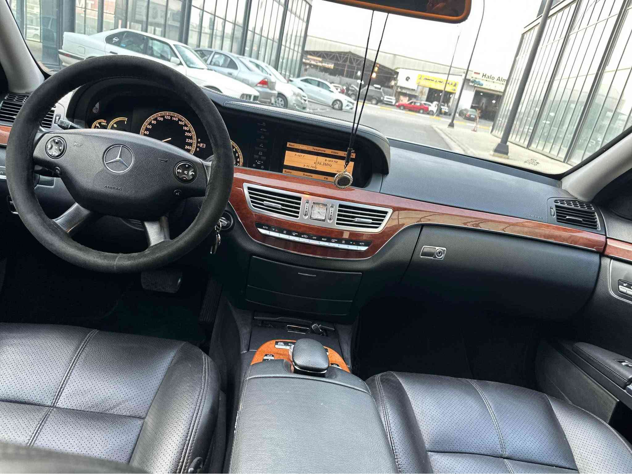 مرسيدس S350 • ٢٠٠٩ • ١٧٠٠٠٠ كم