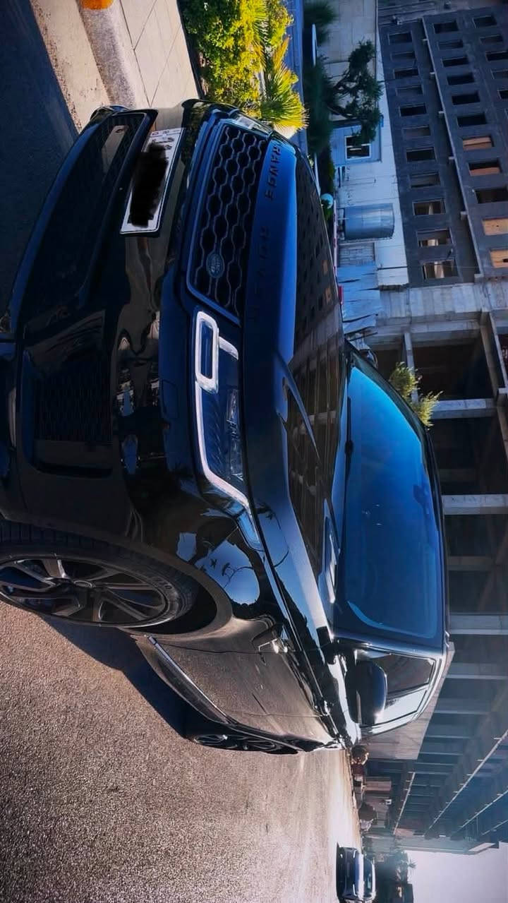 السلام عليكم
للبيع
Range Rover Sport سبورت موديل 2018
مكفوله وكالة سردار 
مكينة 6 سلندر سوبر چارج
فول مواصفات 
ماشية ٨٥
رقم بغداد
السعر ٣٧،٠٠٠$
للاستفسار ***********
