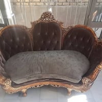 طقم قنفات مصري ١٢ مقعد  النوع الثقيل جدا بحالة جيدة العنوان :بغداد الا...