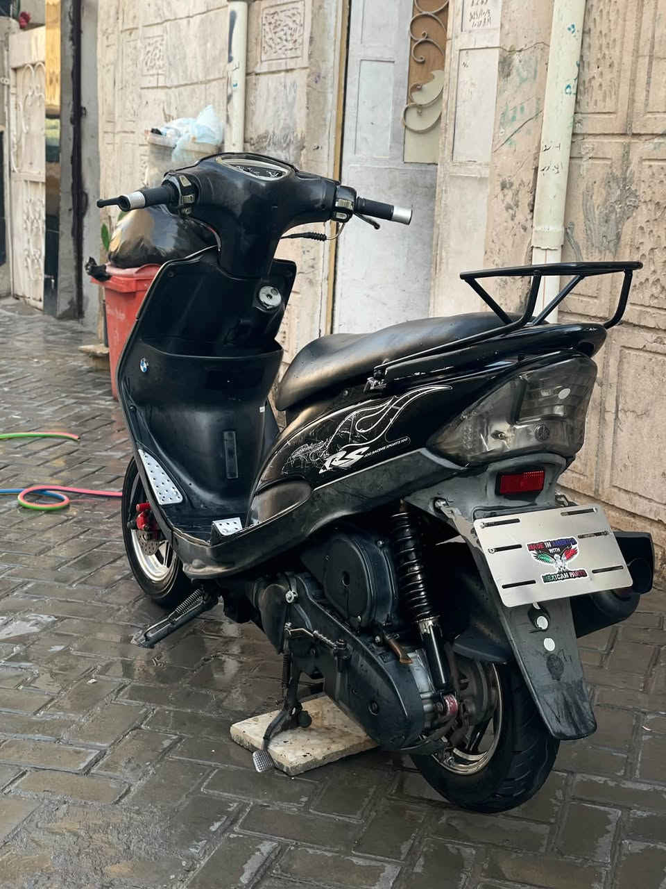 ماكس عدله للبيع كفاله عامه البيع يكون على وضع الابلاد بدون غراض غراها البلادي كلها ختم واحد وي المكينه الي بخاطره يتصل او يراسل على هاذ الرقم *********** عنوان بغداد مدينه الصدر

نص مكتوب في الصور:
- B.Z.B.N
- 2025/1/15
- 10:17 AM