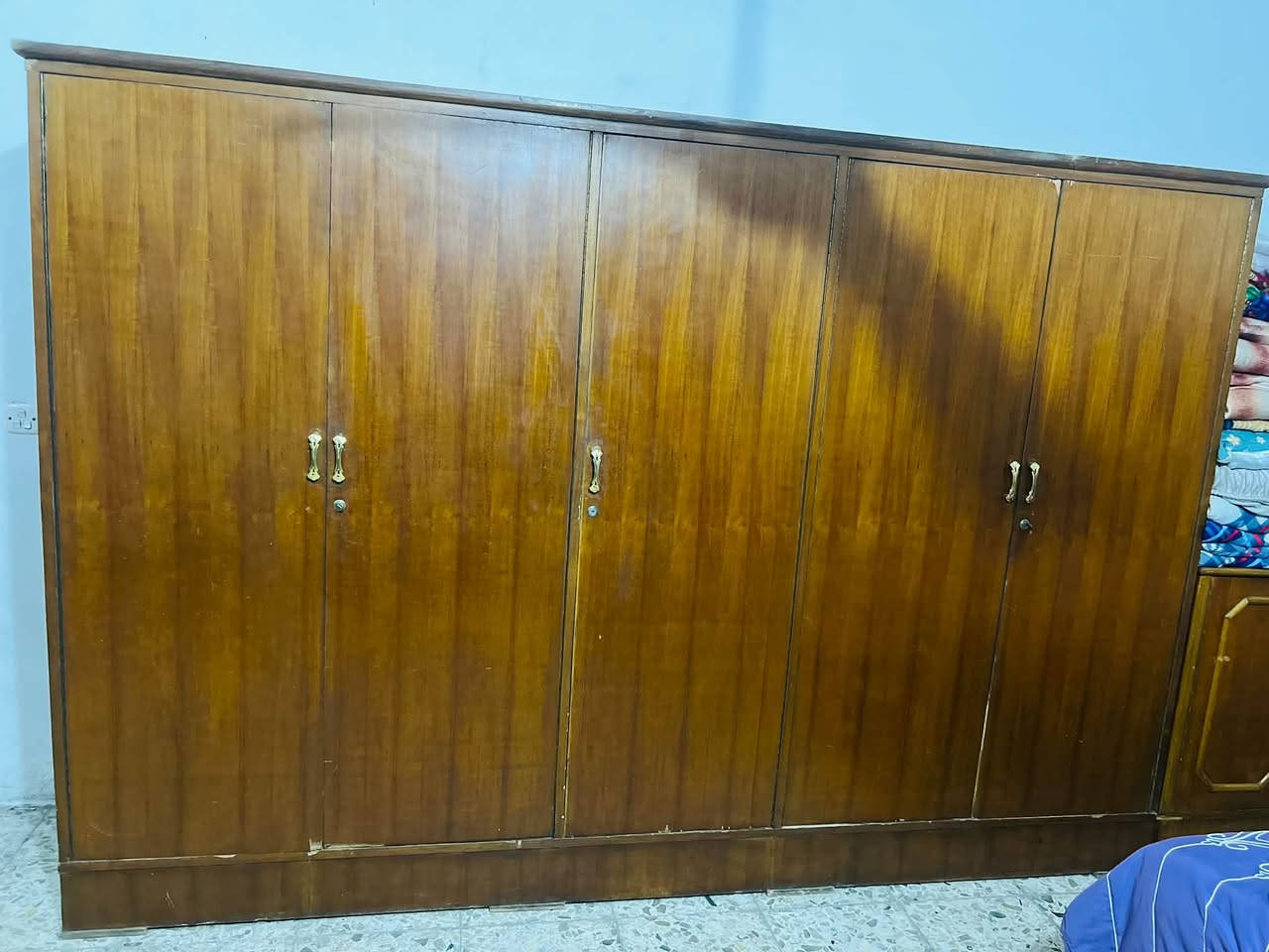 ميز امرايه • كنتور • بغداد