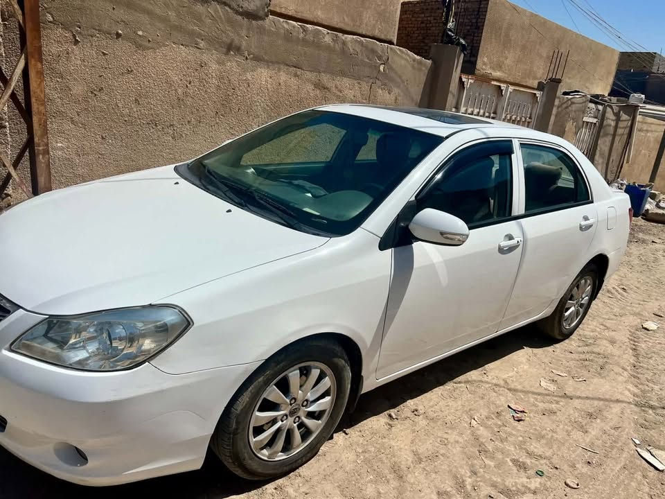 السلام عليكم بي واي دي (BYD   G3 ) اوتوماتيك موديل 2016 فول مواصفات
فتحة إشارات بالمري
بصمه 
سيارة فول نظافة مكفولة من كشر وكير ومحرك السعر 65 
تواصل *********** او واتساب
