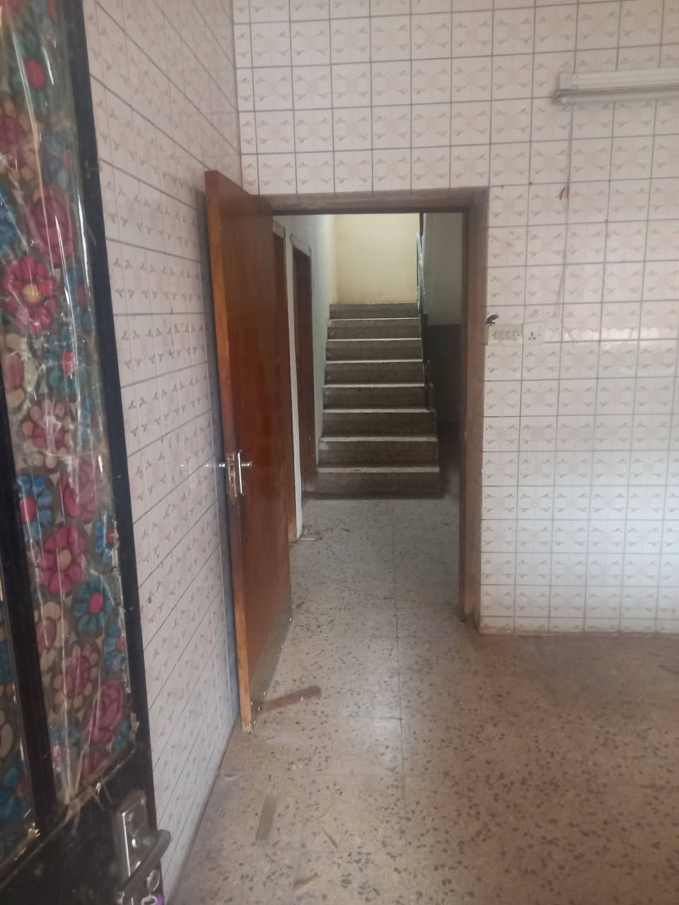 دار للإيجار • حي السكر • ٣ غرف