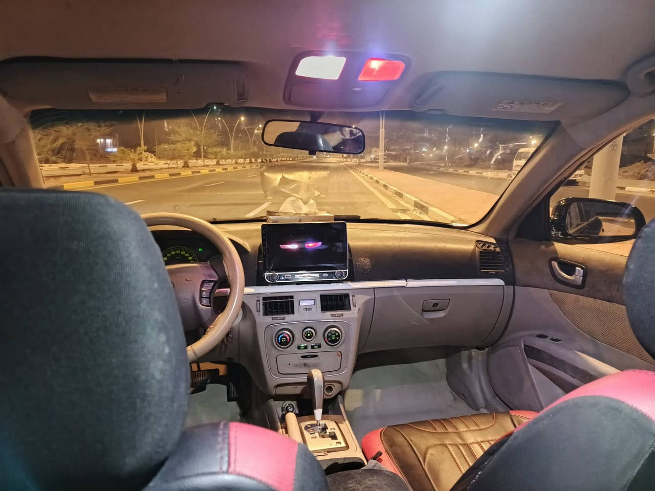 السلام عليكم سوناته متومه طبق الاصل نكليزي سياره جاهز كير مكينه حداد تبريد ثلج تخم تاير سياره بانزين 
عنوان بصره سعره ٣٧
***********
