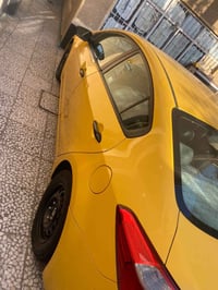 وارد امريكي • ٢٠١٥ • ٣٠٠الف