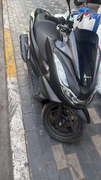 هوندا PCX • جديده • ماشي ٨٠