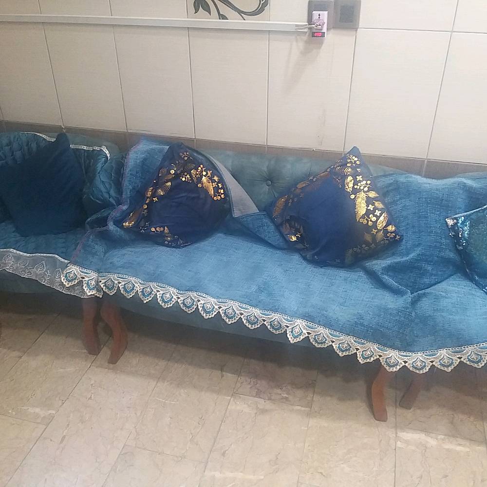 تخم مطبخ صغير نظيف جدا السعر ١٧٥٠٠٠دينار