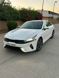 كيا K5 • ٢٠٢٣ • مكينة ٢٠٠٠