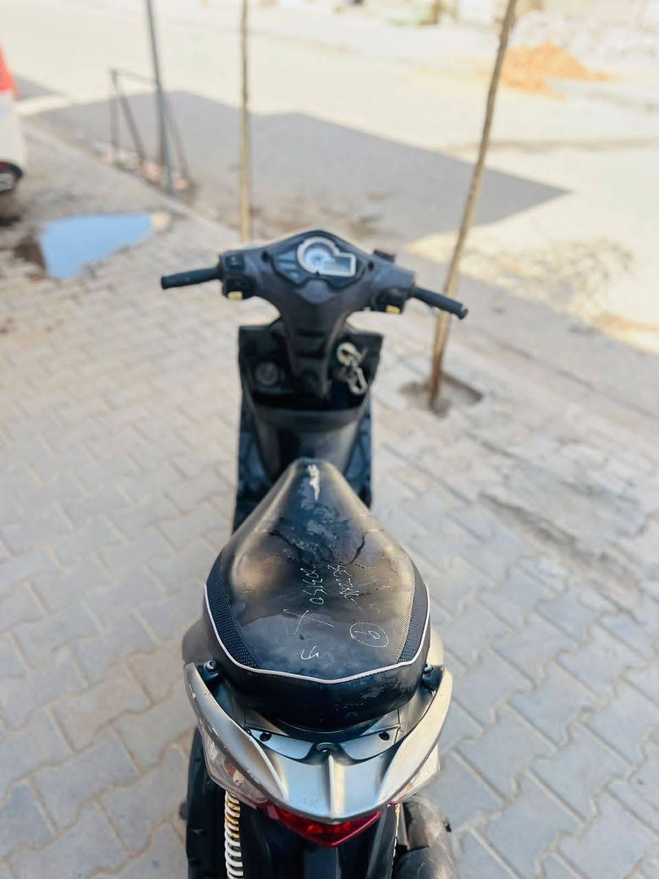 كامكوG5 للبيع
دراجه نضيفه وما عايزه كلها شغاله بس هورن واشاير طافيات يمكن فيوز هيج شي شوفت عينك دراجه ما عايزه مكاني نجف+ ترهم مراوس ***********
