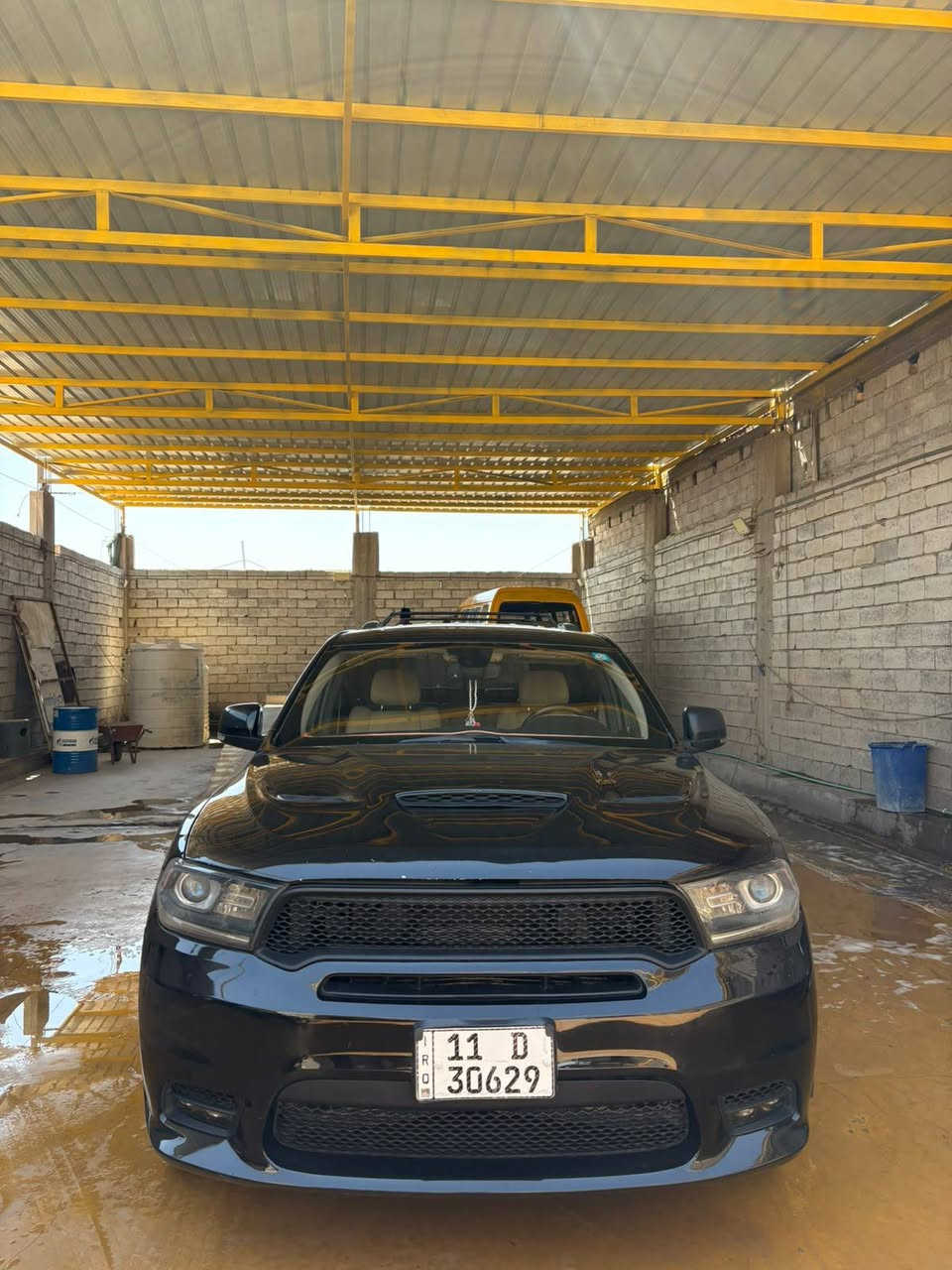 دورنكو موديل 2018 وارد امريكي حادثها بجم تخم تاير مكينة وكير مكفولات رقم بغداد باسمي سيارة فول مواصفات 1/1 مكينة 6 سلندر حدادية جديدة سعرها 190وبيها مجال للاستفسار
***********
