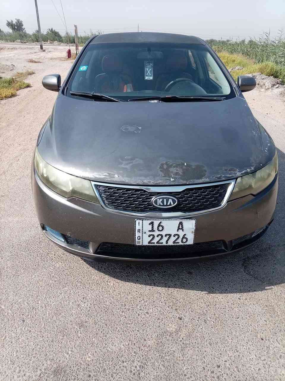 سلام عليكم سيراتو موديل ٢٠١١خليجي السياره جاهزه مكينه كير تبريد ماناقصه شي السياره بيه صبغ جاملغ وبنيد وبيه جراد شوفت عينك رقم قادسيه الجديد تحويل مباشر مكان السياره سماوه او رميثه السعر ٧٥ بيه مجال بسيط الاستفسار على الرقم ***********
