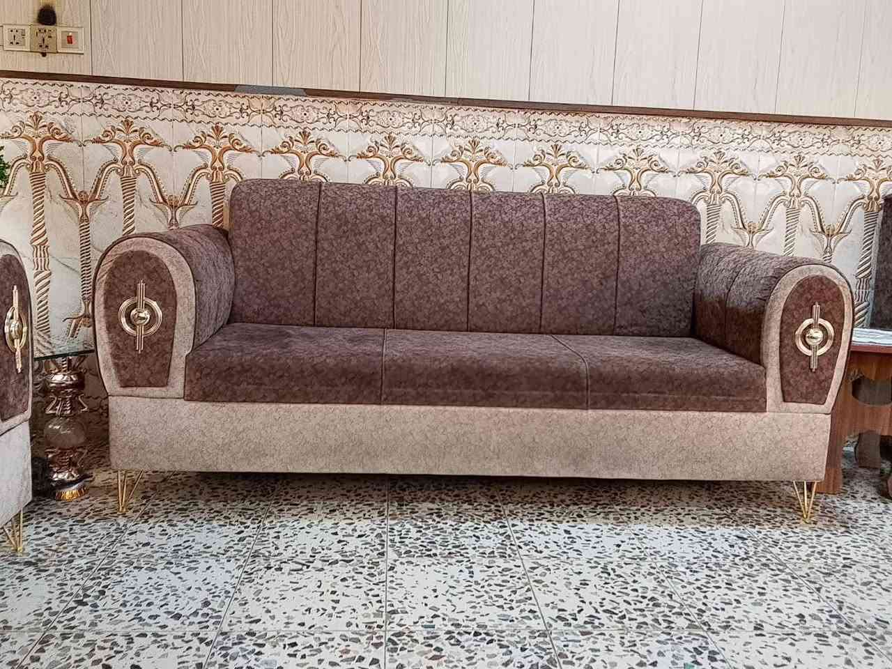 كنب • عشر مقاعد • سعر مناسب