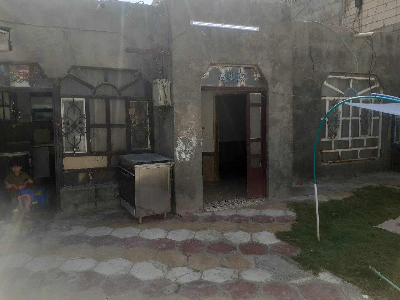 النجف • ٢٠٠م • غرفتين