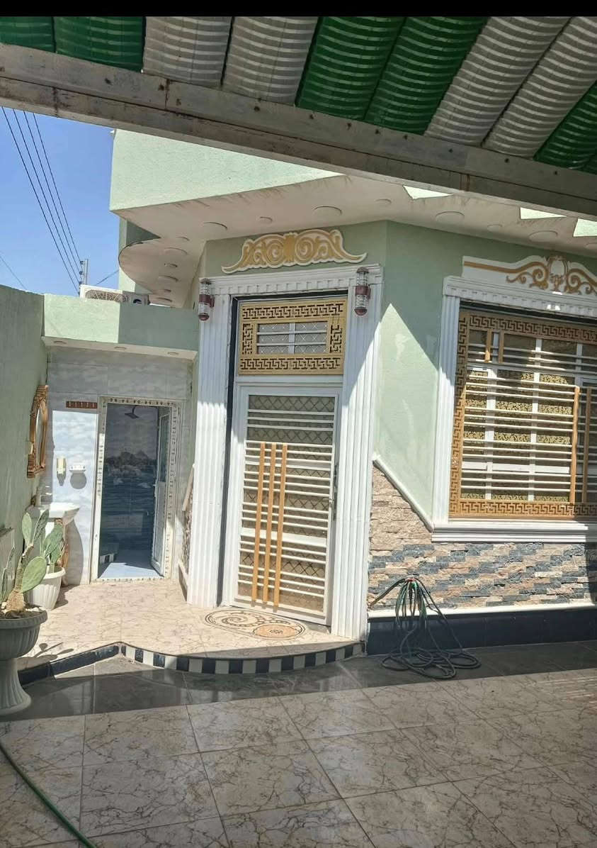 حي العباس • بيت وقطعة • ٢٥٠م