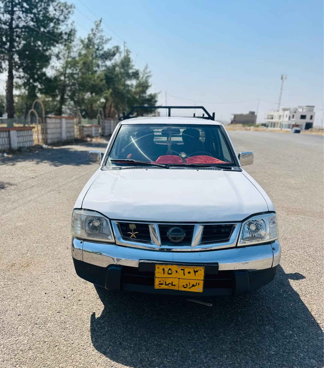 نيسان بيكاب • موديل ٢٠١٢ • تايرات جديدة