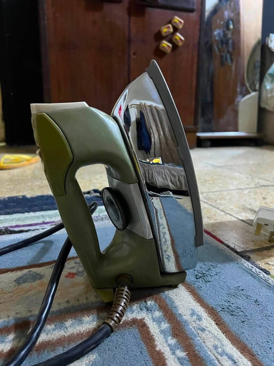 السلام عليكم
اوتي موديل قديم 
عندي ٥ قطع
القطعة ب ١٠ والياخذها كلها
احسبها كلها ب ٣٥  الف
٤ شغالة واحد بس كيبل الاخضر
التواصل خاص او واتس اب
***********
مكان / حي الجامعة بغداد
التوصيل فقط للكرخ متوفر
