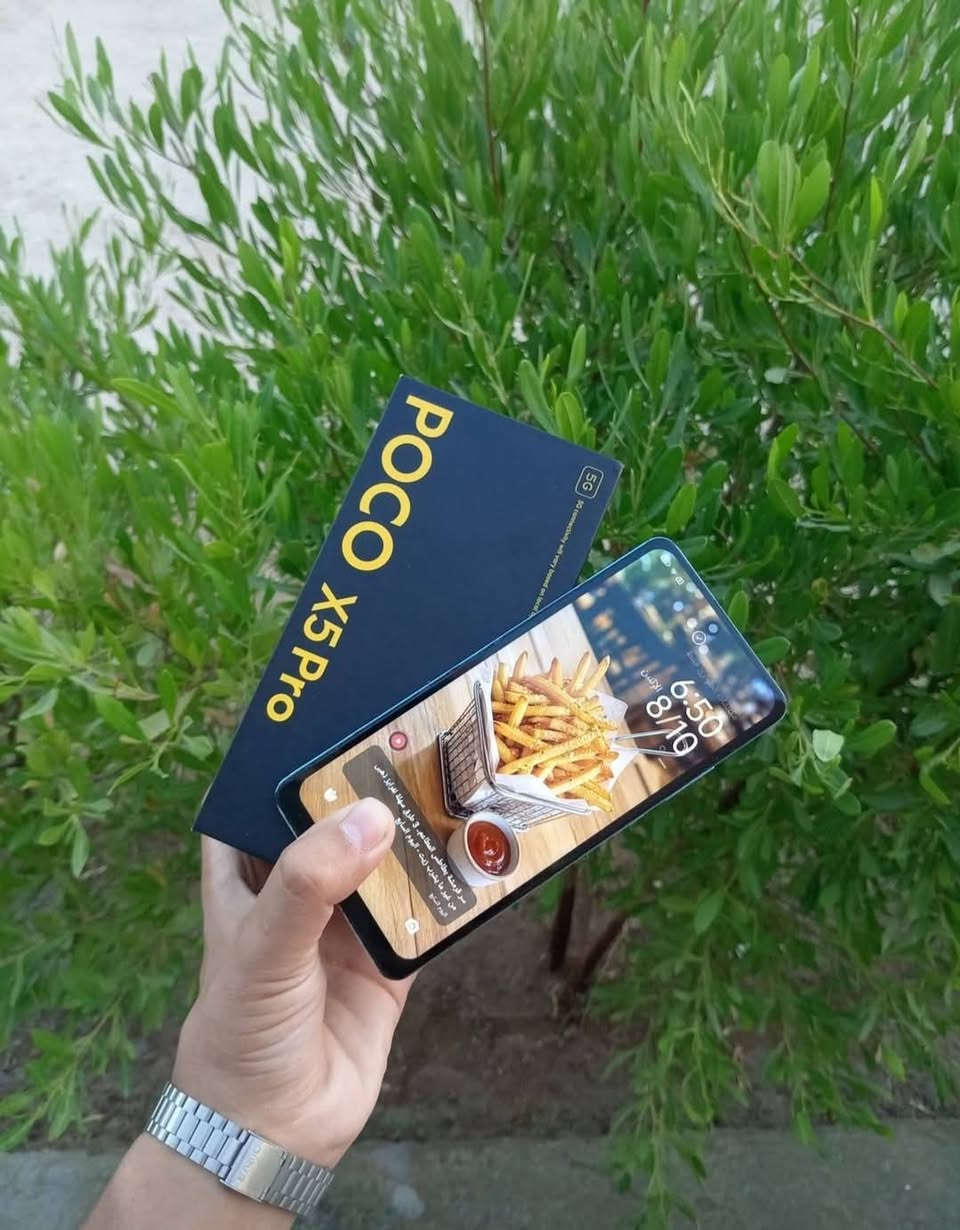السلام عليكم
للبيع POCO X5 Pro 5G بوكو اكس فايف جي برو
مبدل شاشه اصليه فقط والباقي شرط 

المواصفات: 8GB رام | 256GB | معالج 778G | كاميرا 108MP
البطارية: 5000mAh تكفيك شحن يومين بوبجي 90 فريم
دبل بصمه
السعر / 130 قفل / ***********

