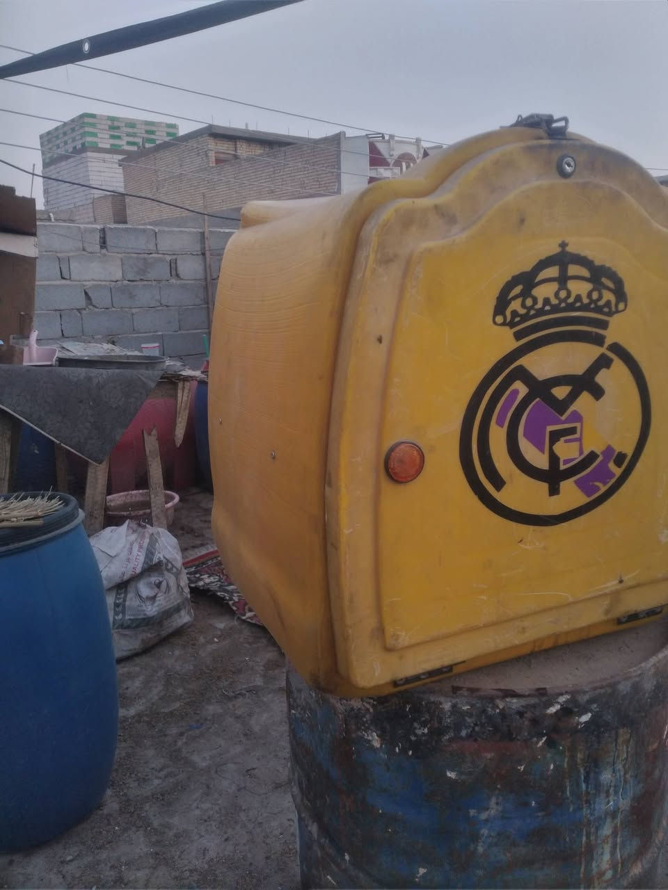 صندوق دلفري الحجم الكبير رايده ب٢٥
***********
