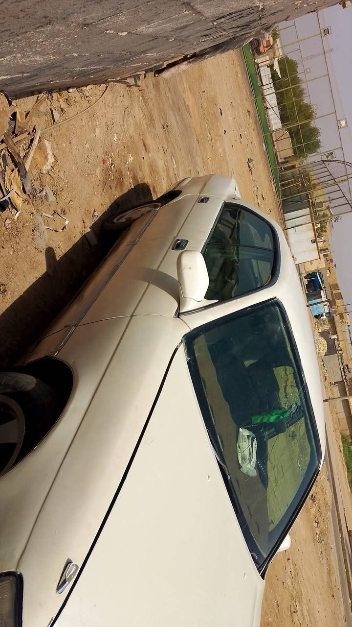 بطه البيع سنويه نفذه 21 نقل جثه بس تريد تحويل او تريد وكاله راعيه كميت سياره جاهزه مكينه وكير وتخم تايرات وكسل كفاله سعر35 ورقه//// *********** عنوان ميسان عماره مديل 96 رقمه بصره
