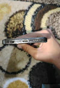 ذاكرة 256 رام 8+8 شاشه 120 هرتز  كامره اخلفي 64 ميكه بكسل كامره امامي ...