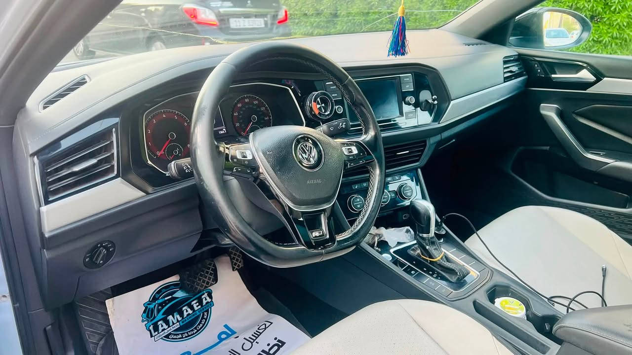 🔥 للبيع فولكسفاغن جيتا 2019 – R-Line 🔥

🚘 الموديل: Jetta R-Line 2019
🎨 اللون: سموك – لون مرغوب
⚙️ القير: أوتماتيك 8 نمر – مكفول
🔧 المحرك: 1.4 – المرغوب – مكفول
📍 الرقم: بغداد
📄 السنوية: ساقطة
👤 الملكية: باسمي – تحويل ثاني يوم

الحادث:
•الحادث سابقاً بأمريكا، بابين عكس السايق
• جاملغ يسار وشبر من البنيد
• باب السايق مبدل بالعراق
• بيها  ملاحظات بسيطة
•ايرباك دشبول وستيرن سليم

طبعا فول موصفات

🔧 تحتاج صدر.

💰 السعر: 125 ورقة

مكانها بغداد / العامرية 

📞 للاستفسار

***********
