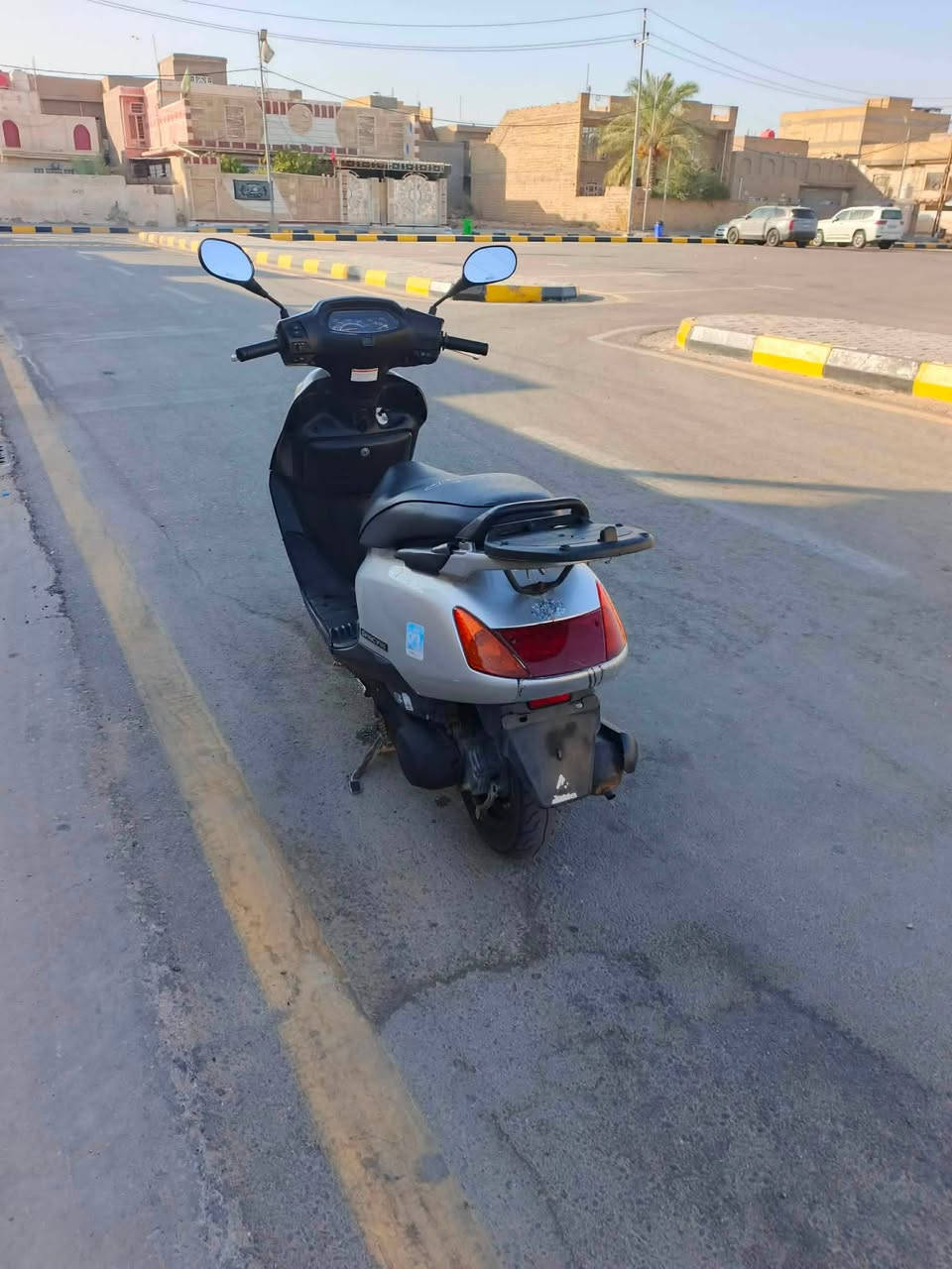 دراجه سبيسي ياباني كفرات بلادي ياباني مختمه كابريتر اصليه. دراجه جاهزه  كل نقص مبيه قفل صندوق شغال قفل جنطه دراجه بلاديه  مكينه نعومه فول الهاتف*********** المكان كوت الزهراء
