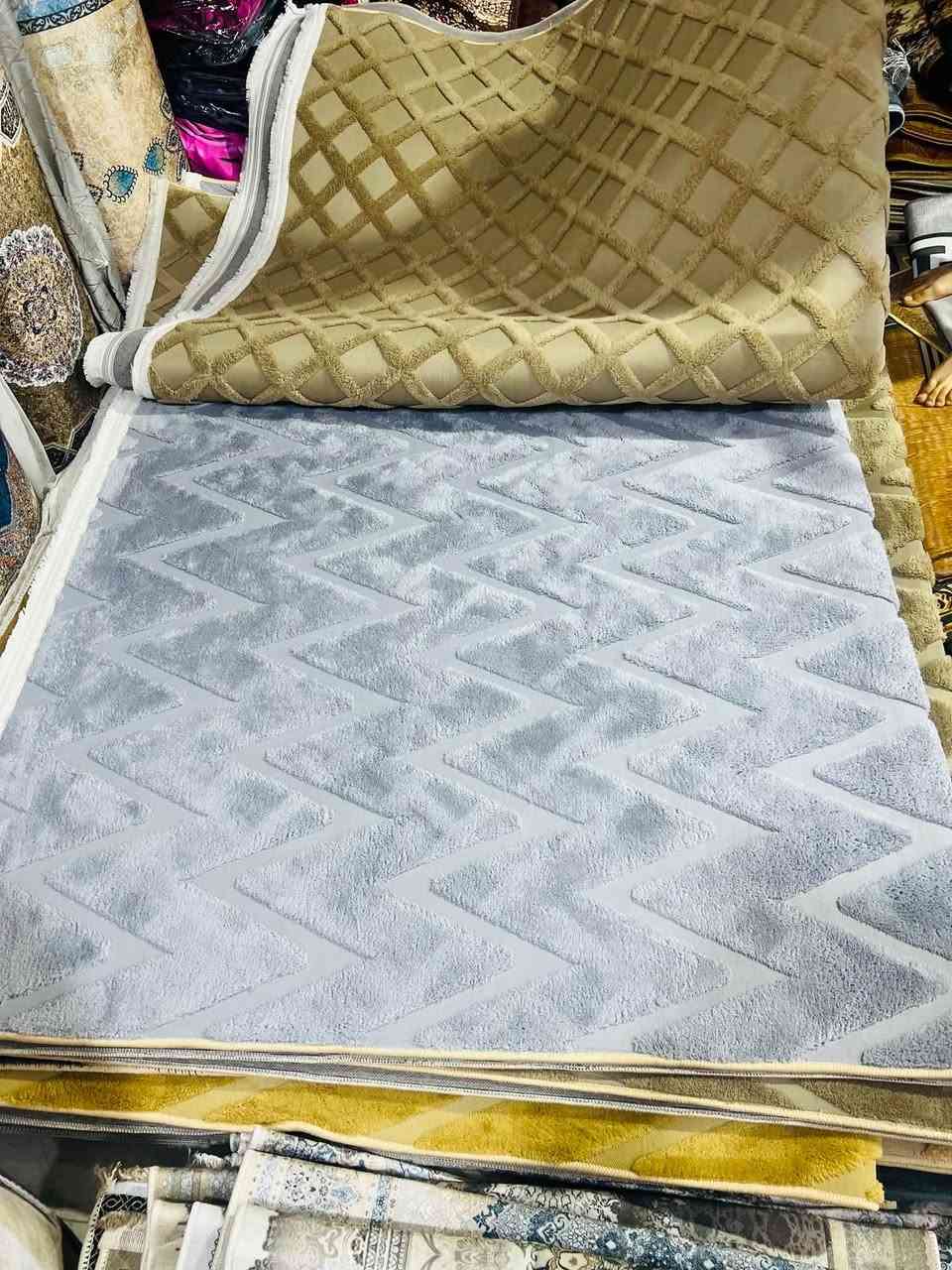 موديل جديد👍❤️
فرشات بوهيمي 
قياس ٢*٣
عنوان داقوق مقابل دائرة صحه قطاع
محل مفروشات اري👍
***********
