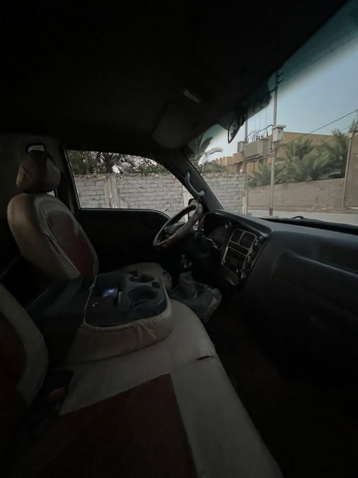سلام عليكم البيع كيه فحل مفتوح  مديل ٢٠١٨ السياره حلوه بس بيه ملاحضات توني مبدل مكينه كيره شركه السياره أكفلك تحويل رقم واصط  مكانه ناصريه مركز سعر ٩٥ وبيه مجال تخابرني وتشلع أعيوني ‭***********‬
