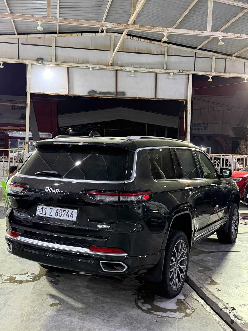 Jeep GRAND CHEROKEE SUMMIT

الضرر 🔴: تقرير مياه امطار 
  المواصفات🟢: 
1.دواخل قرميدي vip
2. تو گلر
3.شاشه كبيره
4.ويل قياس 21
5. بانوراما 
6.كامره حراريه 
7.كامل مواصفات 
8.مساج 
٠ بعد هواي  السومت معروفه

❌✅ السياره حره بغداد تحويل ثاني يوم كامله من كلشي وجاهزه 
للاستفسار 
***********خط 
*********** واتساب
