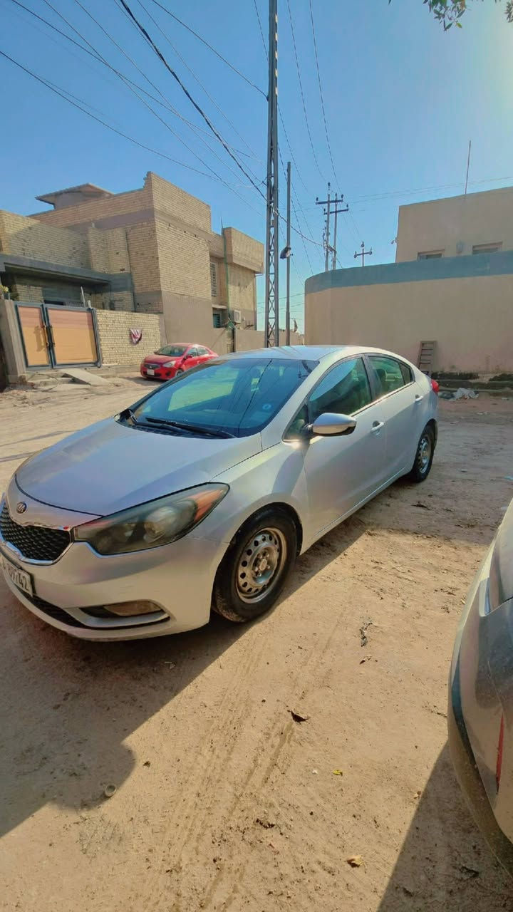 فورتي 2016 وراد امريكي رقم بابل صور الحادث بالمنشور كلها موجودة تبديل بنيد فقط نفس لون ب92 وبيهة مجاال بسيط ***********
