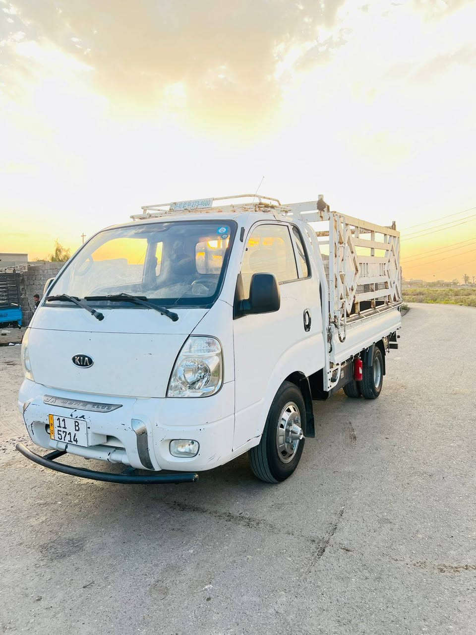 السلام عليكم فحل موديل ٢٠١٢ سيارة بلاديه ميكانيك مكفول عدا التبريد تحويل مباشر ويل خلفي محور ١٤
المكان  اطراف الشغله ابراهيم بن علي  
السعر ١١٣ مجال قليل
***********واتساب 
***********
السلام عليكم فحل موديل ٢٠١٢ سيارة بلاديه ميكانيك مكفول عدا التبريد تحويل مباشر ويل خلفي محور ١٤
